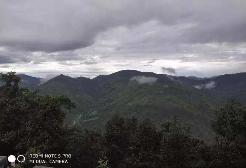 هتل Hinval Valley View Kandakhal