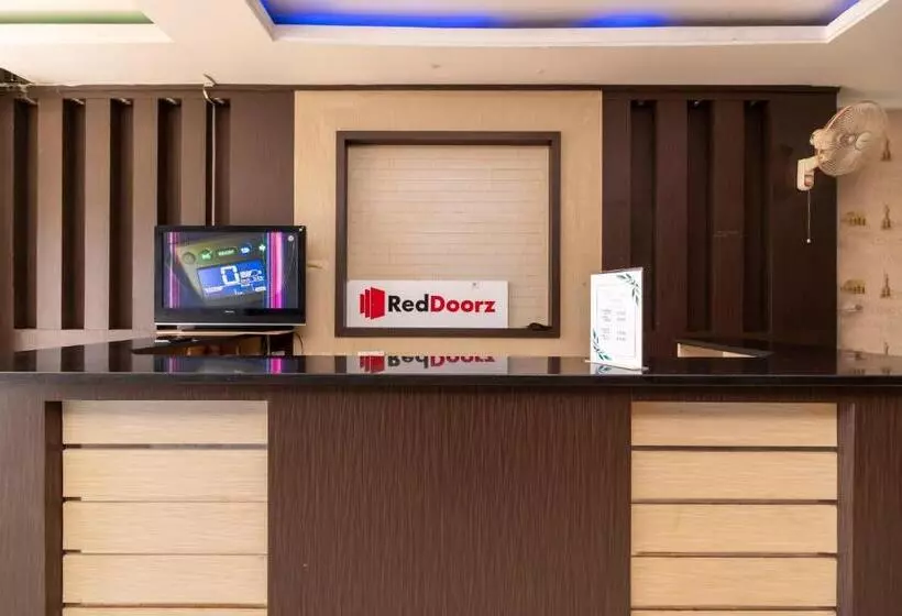 Hotelli Reddoorz @ Jalan Gajah Mada Lampung