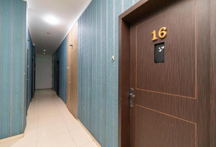 Hotel Reddoorz @ Jalan Gajah Mada Lampung