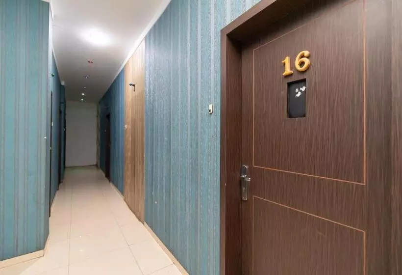 Hotelli Reddoorz @ Jalan Gajah Mada Lampung