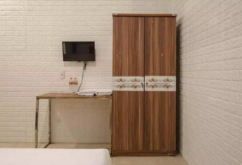 ホテル Reddoorz @ Mutiara Residence