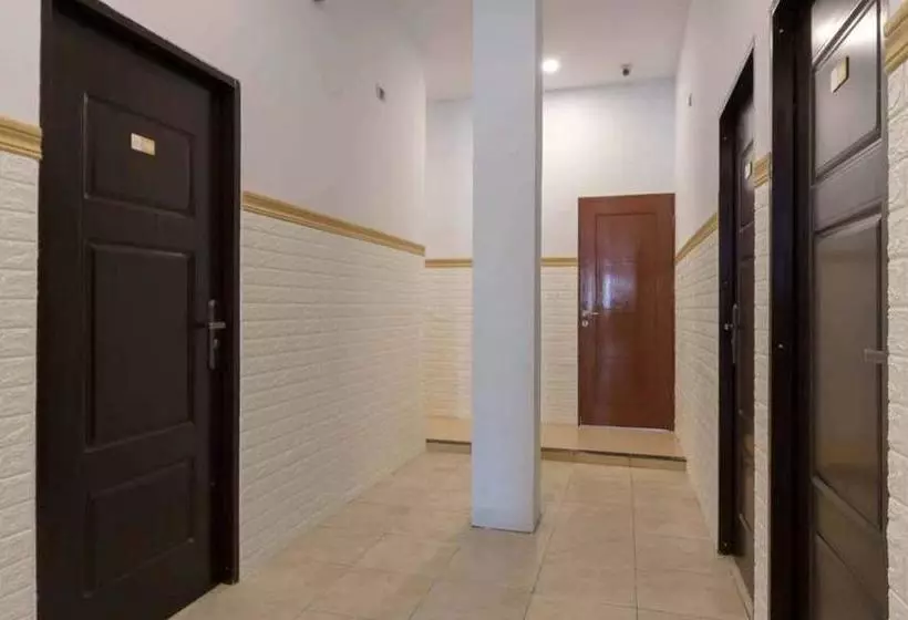 ホテル Reddoorz @ Mutiara Residence