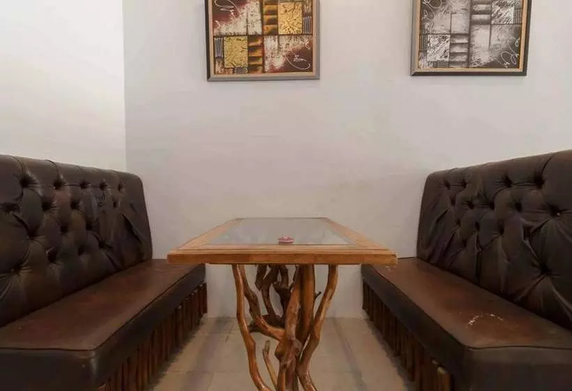 ホテル Reddoorz @ Mutiara Residence