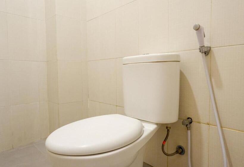 בית מלון כפרי Reddoorz Near Exit Tol Banyumanik 2