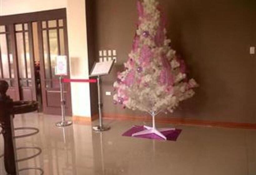 فندق Regal Plaza