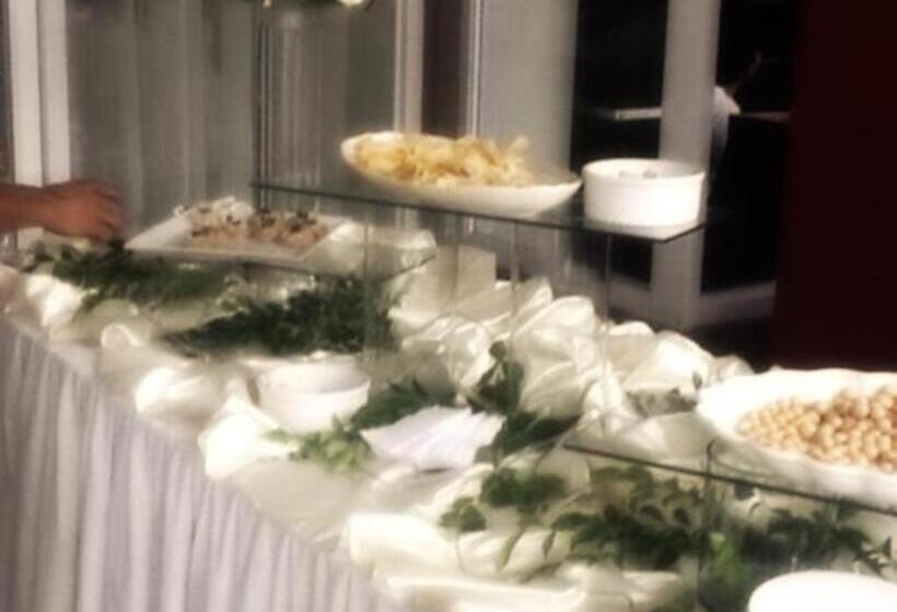 فندق Regal Plaza