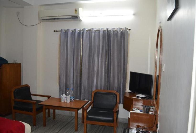 Отель Royal Palace