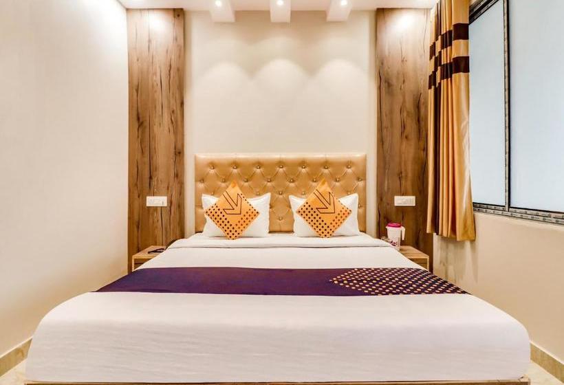 Hotel Fabexpress Shri Ram Kashi