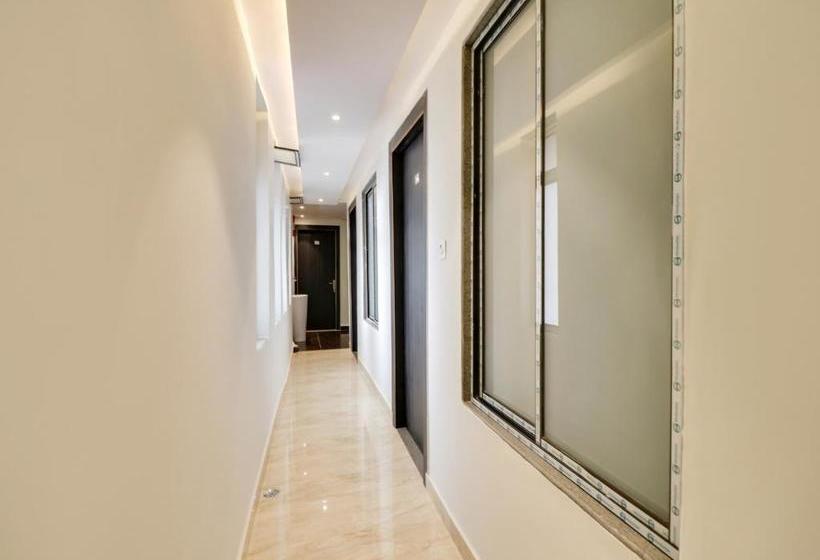 Hotel Fabexpress Shri Ram Kashi