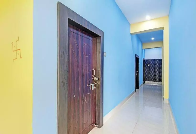 ホテル Spot On 77610 Pratikshya Guest House