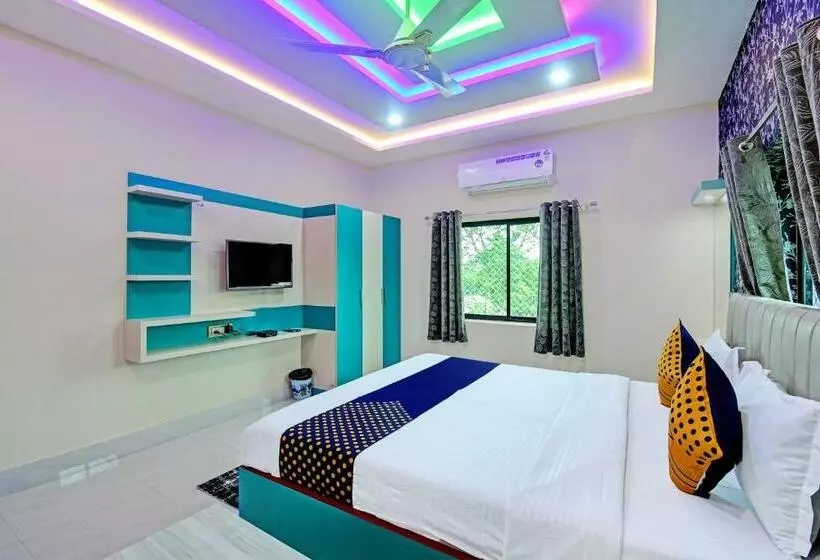 ホテル Spot On 77610 Pratikshya Guest House