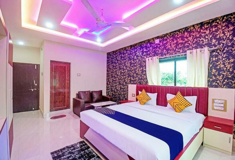 Hotelli Spot On 77610 Pratikshya Guest House