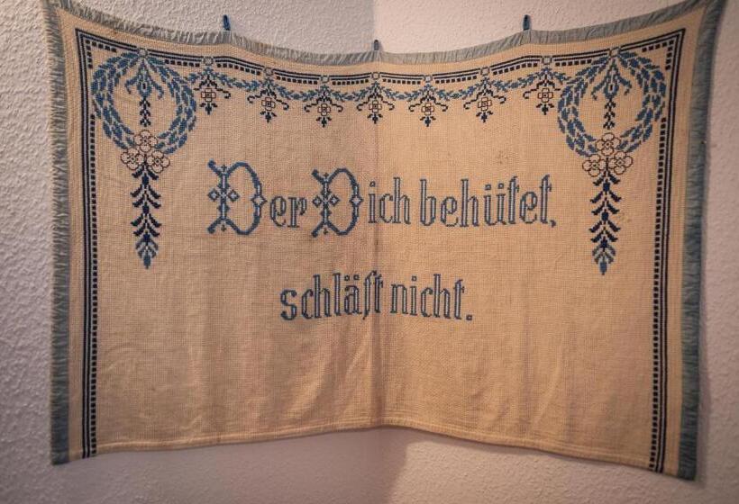 Общежитие Gasthof Alte Schmiede G Luckendorf