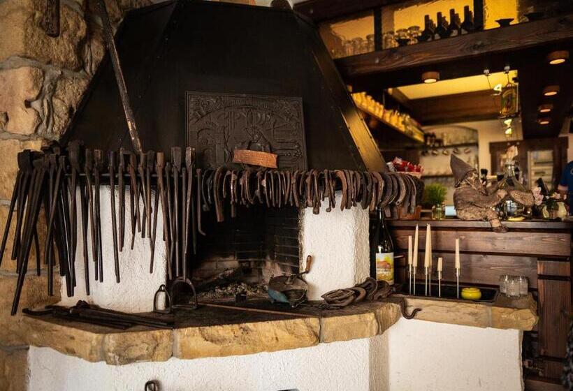 Общежитие Gasthof Alte Schmiede G Luckendorf