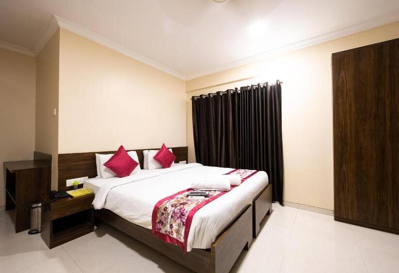 Bed and Breakfast Kedari Residency