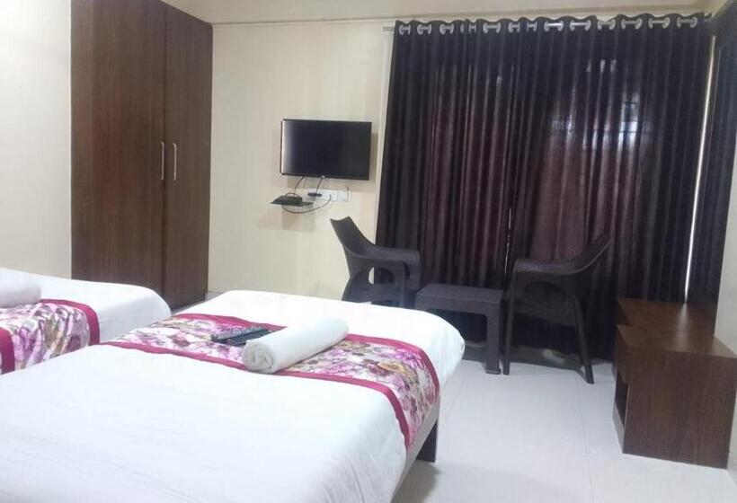 Bed and Breakfast Kedari Residency