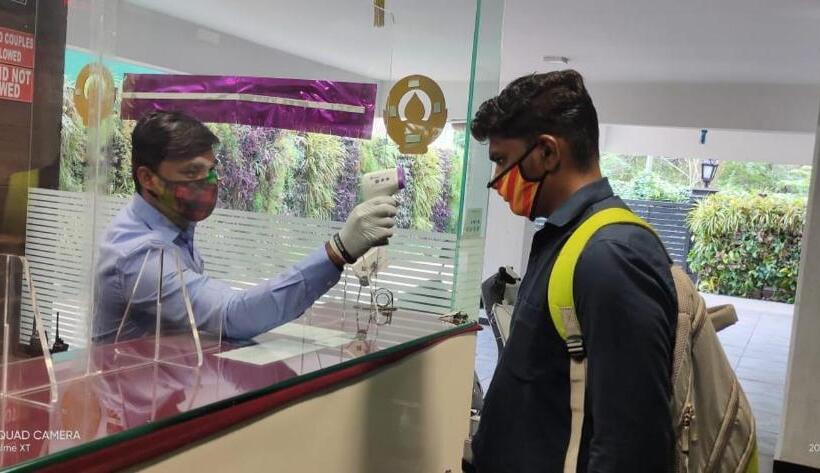 Bed and Breakfast Kedari Residency