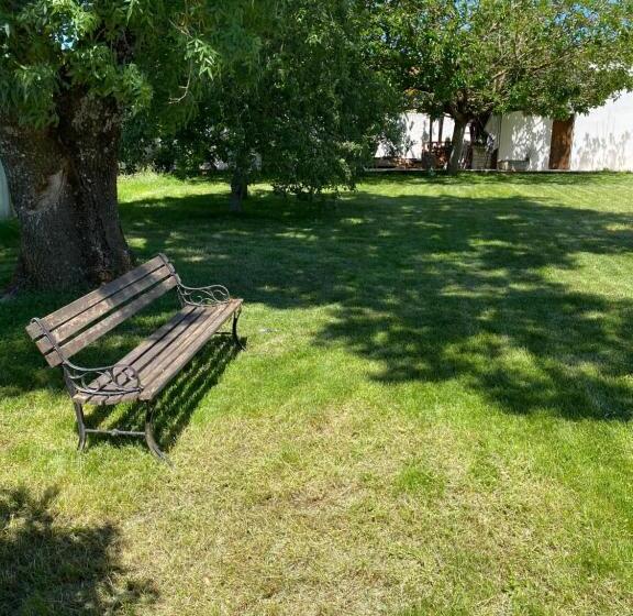 مبيت وإفطار Le Vieux Moulin