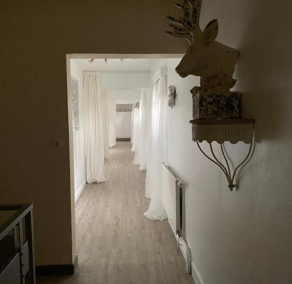 مبيت وإفطار Le Vieux Moulin