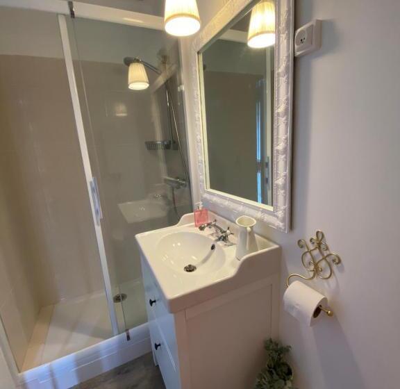 مبيت وإفطار Le Vieux Moulin