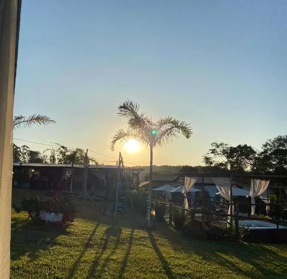 Ecaffe Hotel Pousada Container   Coqueiral Mg