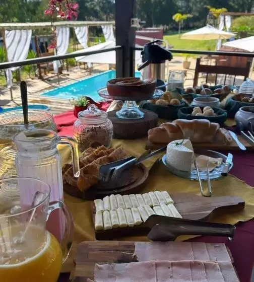 Ecaffe Hotel Pousada Container   Coqueiral Mg