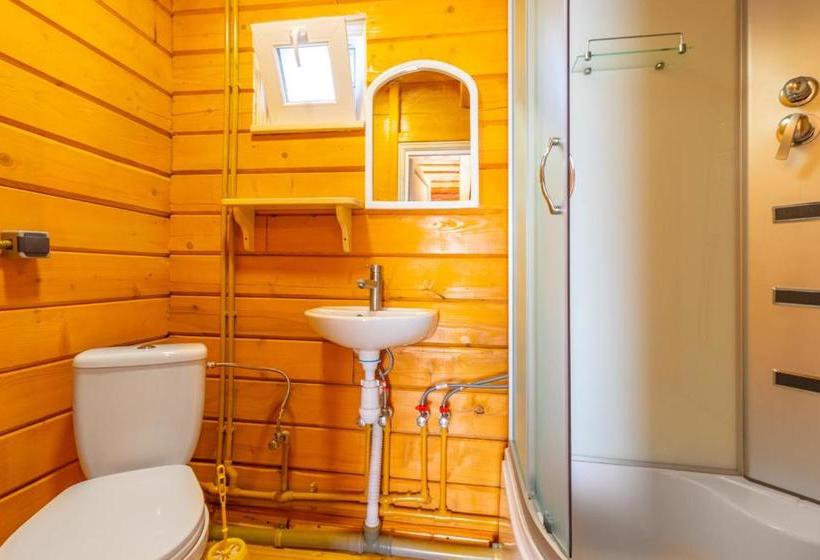 Hotell золотий павлін