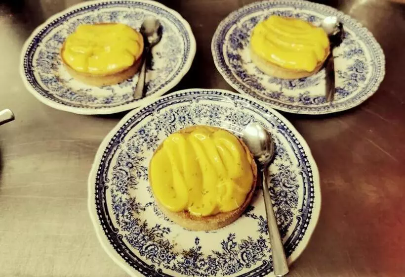 Hotelli Auberge De Chanteuges