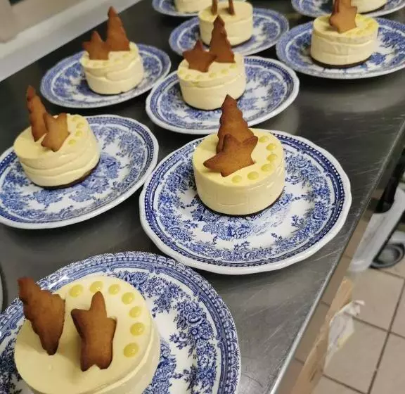 Hotelli Auberge De Chanteuges