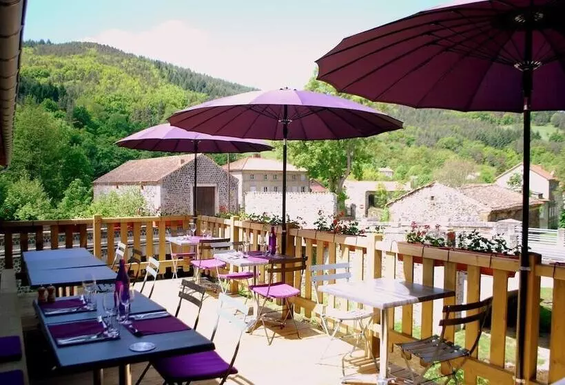 Hotelli Auberge De Chanteuges