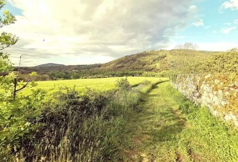 Hotelli Auberge De Chanteuges