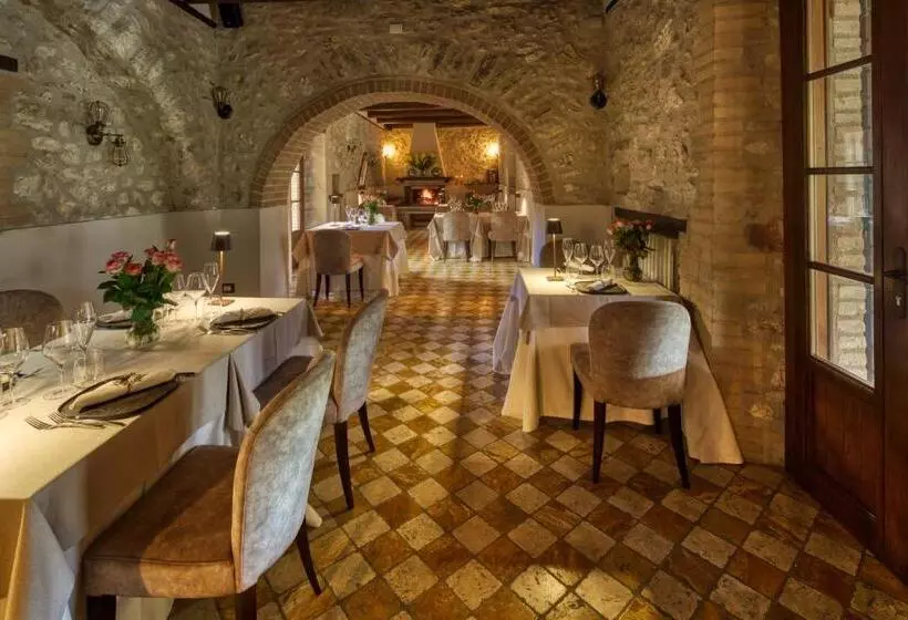 ホテル Borgo Incantato Spoleto