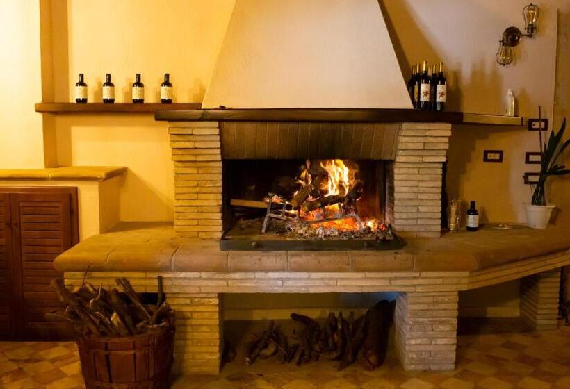 ホテル Borgo Incantato Spoleto