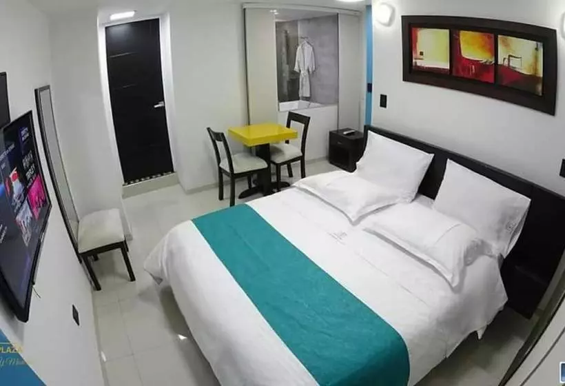 ホテル Centenario Plaza