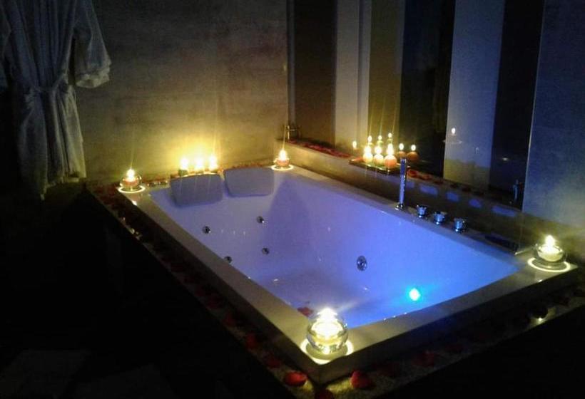 ホテル Centenario Plaza