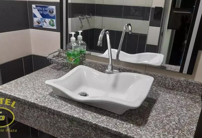 ホテル Centenario Plaza