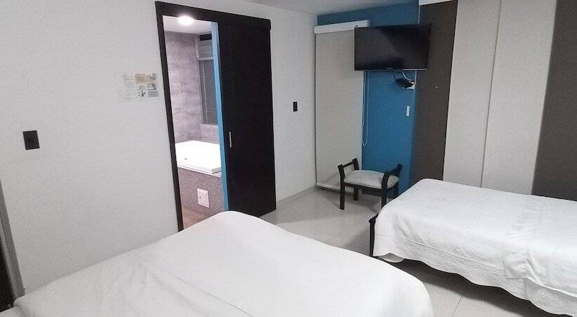 ホテル Centenario Plaza