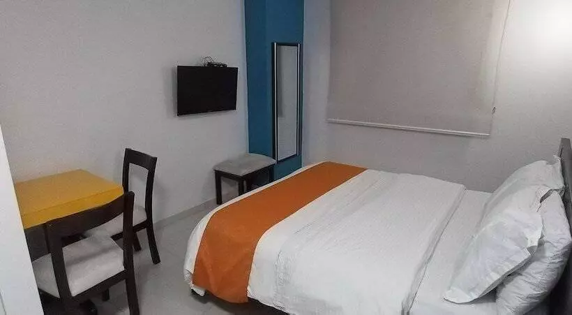 ホテル Centenario Plaza