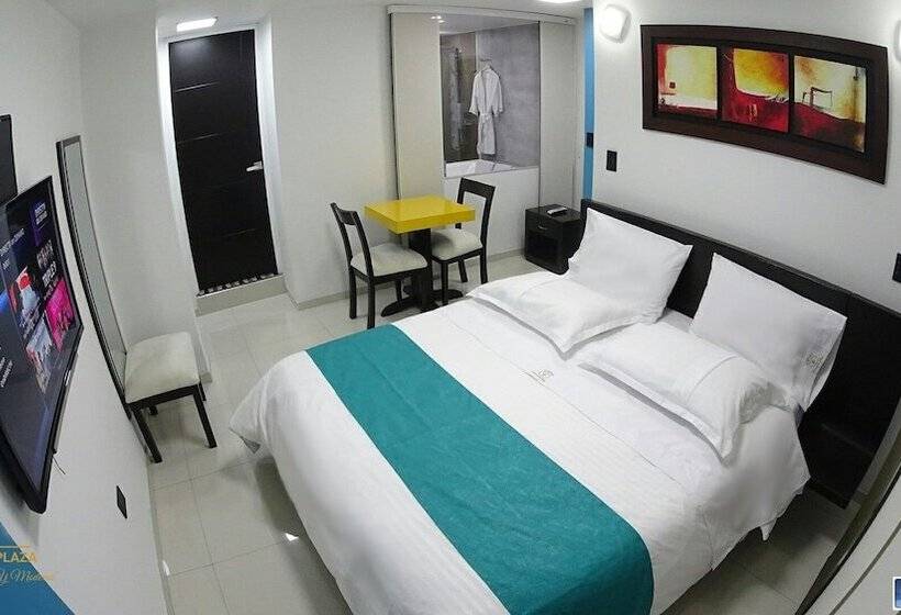 ホテル Centenario Plaza