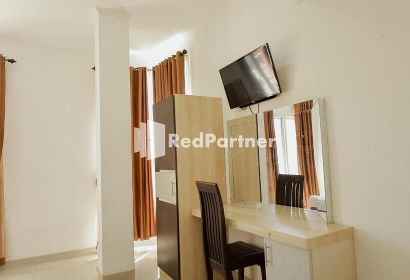 酒店 Radja Homestay Mitra Reddoorz