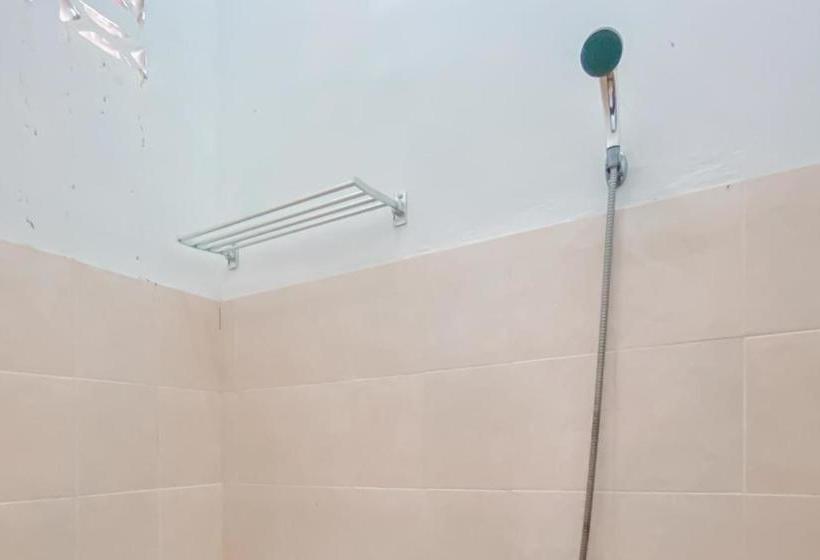 فندق Reddoorz Syariah Near Rs Harapan Bunda Banda Aceh