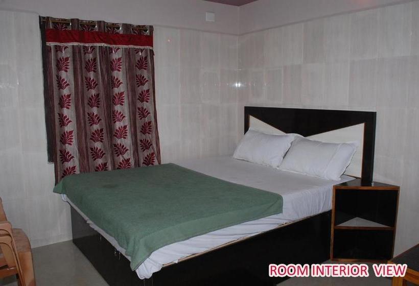 فندق Sree Ganesh Residency