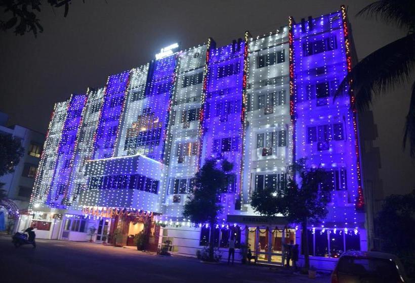 فندق Vijaya Residency