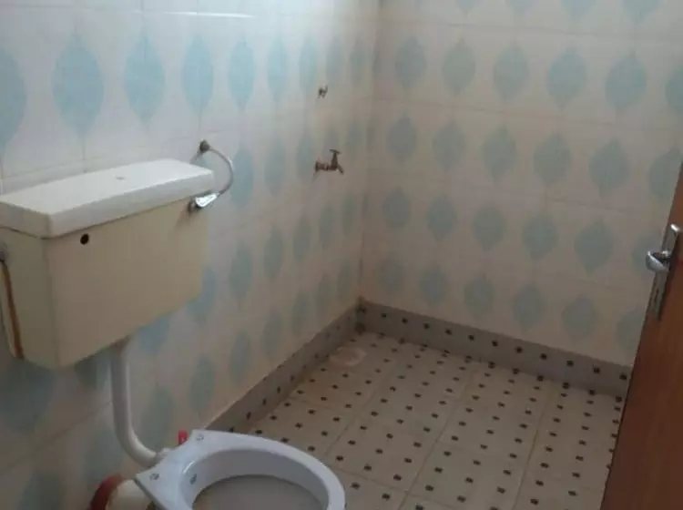 تختخواب و صبحانه Eldoret Inner Harbour Resort