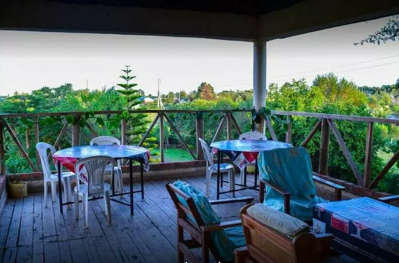 تختخواب و صبحانه Eldoret Inner Harbour Resort