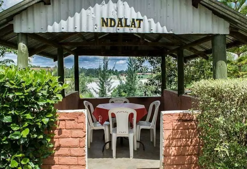 تختخواب و صبحانه Eldoret Inner Harbour Resort