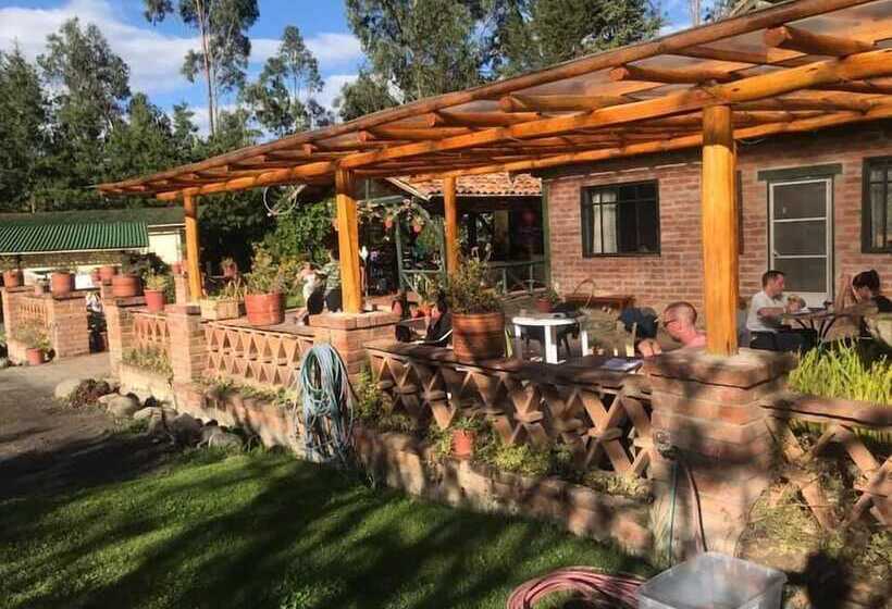 Gaia Sagrada Ayahuasca Retreat Center Hostel