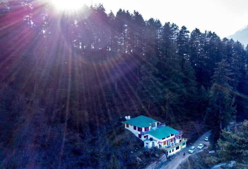 Gostops Naggar Hostel