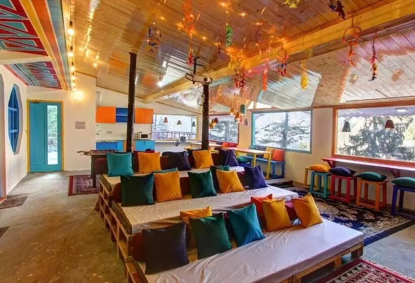 Gostops Naggar   Hostel