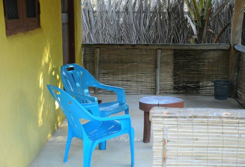 Отель Dolphin Village